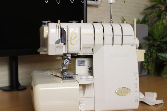 Оверлок 8-ниточный Baby Lock BLE-8, Япония, Juki Co. LTD.