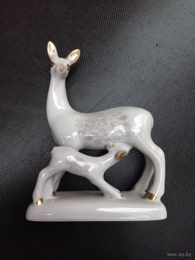 Статуэтка оленей
