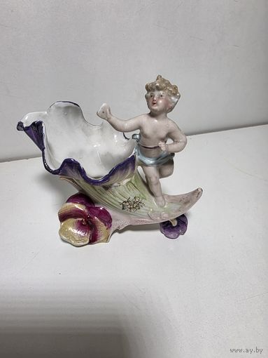 Путти у ракушки. Старая Германия