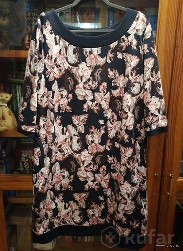 Красивое платье, р-р 56-58, как новое