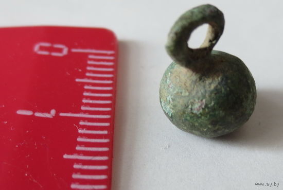 Древняя подвеска или пуговица или гирька или... Отличное состояние.