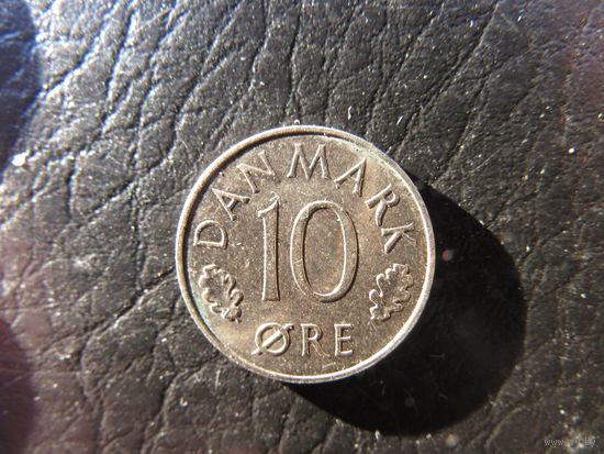 Дания. 10 эре.1983. С 20 копеек. Распродажа коллекции. Смотрите другие лоты.