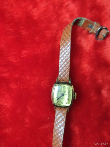 Часы Заря АУ 5