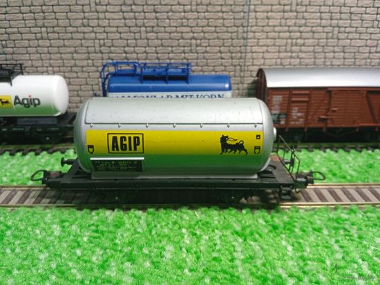 Цистерна 2-х осная (сер)   -ЛОМ-  б/у 1/87 HO