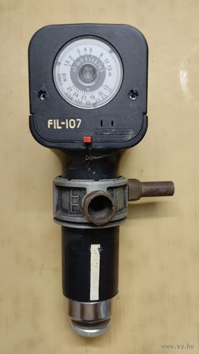 Фотовспышка FIL-107, как есть.