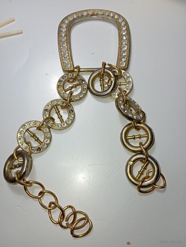 Пряжка с рубля .