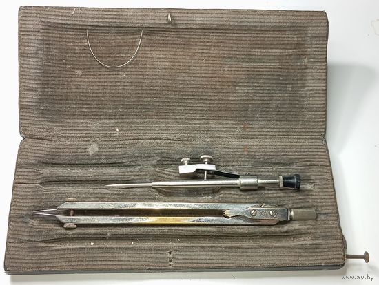 Готовальня НКОМ СССР МОСКВА ЭЛКТРОЗАВОДСК 57