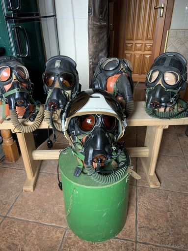 Познавательно-сравнительный лот из 5-х !!!  оригинальных советских масок для мягких шлемов или только по ЗШ-3!