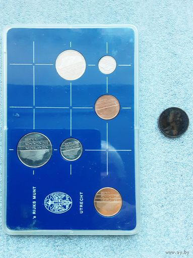 Годовой набор монет Нидерланды 2000 год. Монета 1 цент 1861 года Новая Скотия Канада Одним лотом!!!