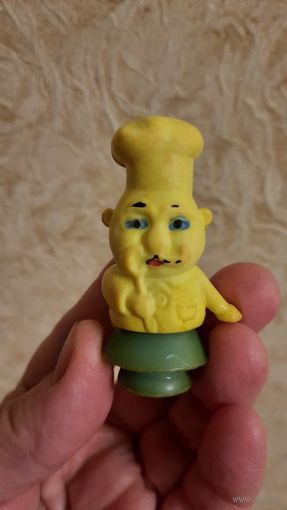 Фигурка "Повар" разъемная типа матрешки для хранения стерки СССР