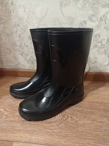 Сапоги резиновые размер 42