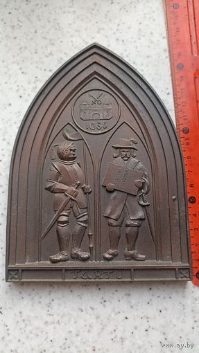 Барельеф академия Тарту, отличное состояние, тяжёлый металл