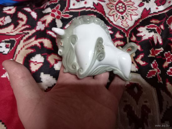 Статуэтка фарфоровая Зубр малый Клеймо МФЗ Минский Фарфоровый Завод