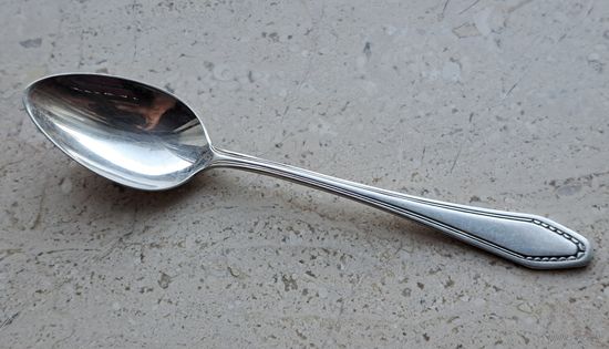 Ложка чайная посеребренная клеймо Лев 20 Англия ХХ век.