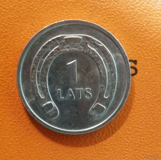 Латвия 2 Республика, 1 лат 2010 г., "Подкова в низ",  KM# 118