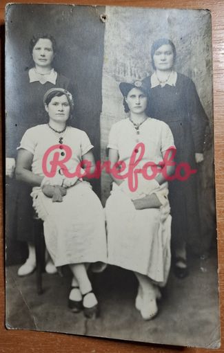 1920-е Открыточный формат четыре дамы ретро типажи студийное фото