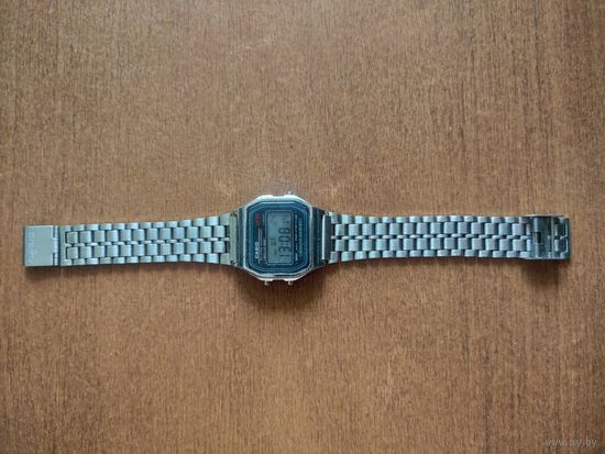 Электронные часы, Casio. Торг есть. (No 2).