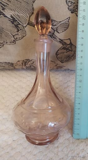 СССР. Винтажный графин из светло-коричневоно стекла. Без дефектов.