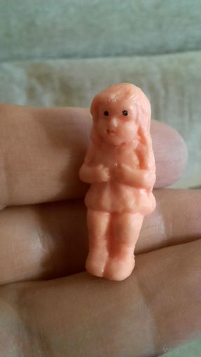 Фигурка от крутящейся игрушки с дюймовочкой или подобное 90-х годов