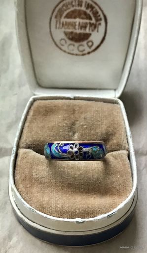 Кольцо