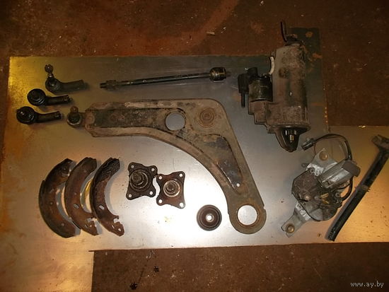 Запчасти к Ford Эскорт  1991 г( не одним лотом)