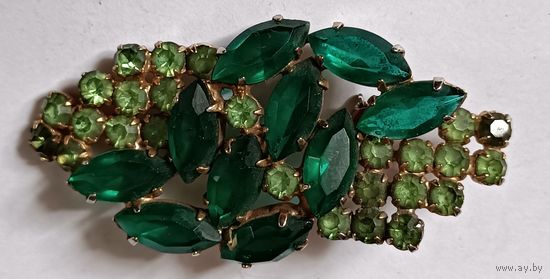 Красивая брошь времён СССР. Все лоты с 1 рубля!