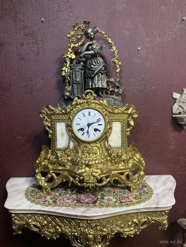 Шикарные старинные настольные часы шпиатр,механика, Европа, много лотов с рубля