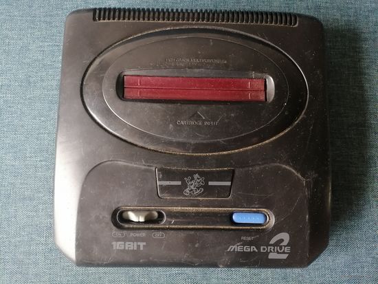 Игровая приставка Sega Mega Drive 2