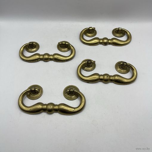 Ручки для мебели латунные. Италия. 3748