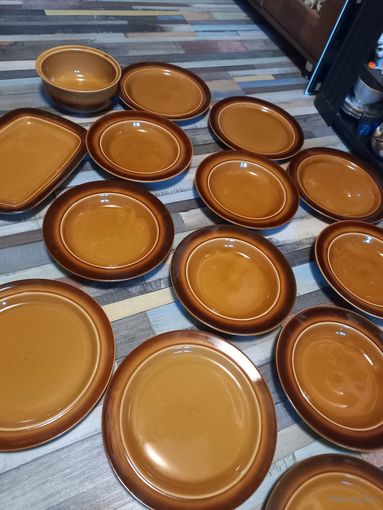 Винтажный комплект посуды