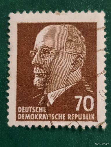 ГДР 1961. Вальтер Ульбрихт. Председатель государственного совета. Марка из серии