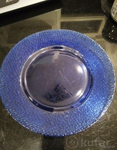 Комплект тарелок как новый, 24 и 27см