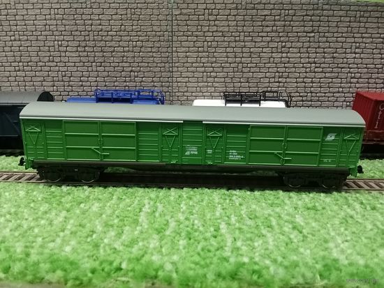 Вагон грузовой  4-х осный (зел) "KleinBahn" Австрия б/у 1/87 HO