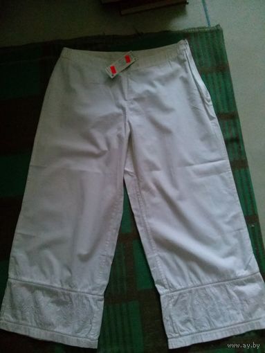 Бермуды шорты х/б р-р 44-46.