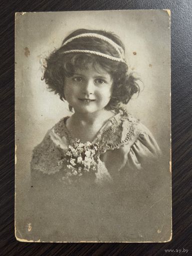 Девочка старинная открытка