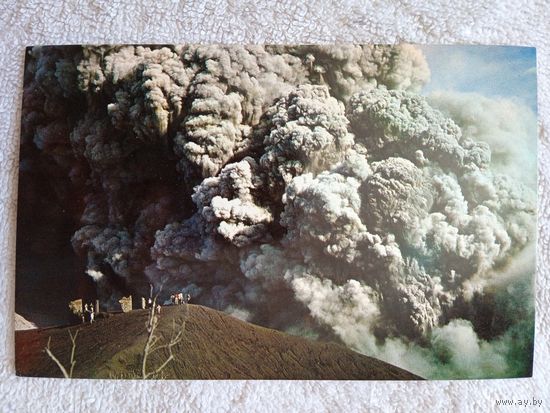 Коста-Рика. Извержение вулкана Иразу