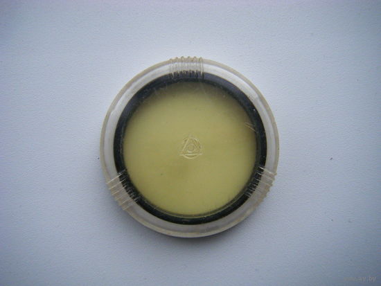 Светофильтр Ж-1,4х  49х0,75