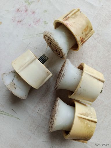 Ножки для холодильников