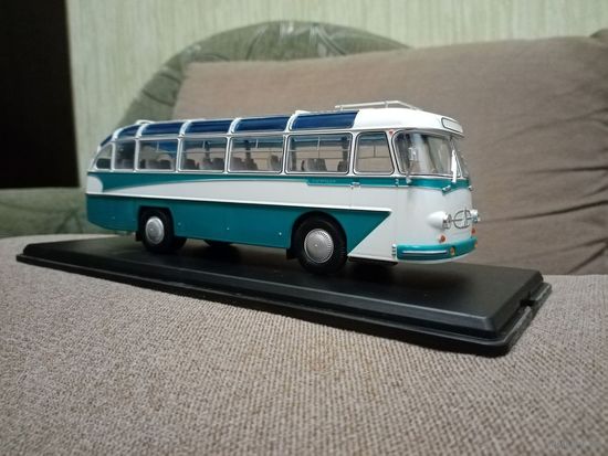 Автобус ЛаЗ-697 Турист. ClassicBus.