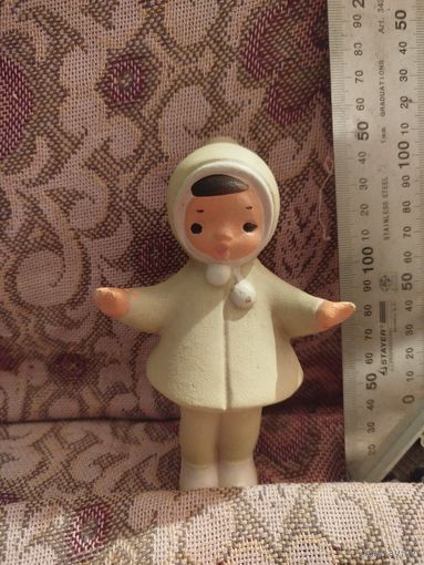 Игрушка резиновая Девочка