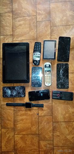 Телефоны на запчасти