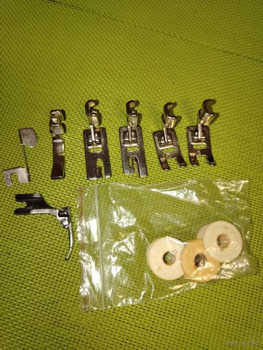 Запчасти к швейной машинке