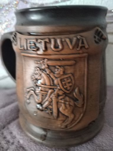 Пивной бокал "LIETUVA". Ручная работа. Объём - пинта(0,473 литра).Состояние - ОТЛИЧНО.
