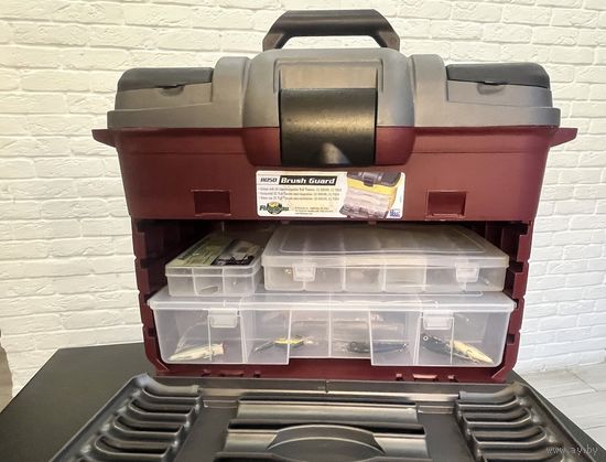 Воблеры + поперы + пилькеры + октопусы + ящик + + мелочёвка