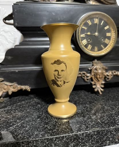 Гагарин Космос СССР ваза 1960-е годы Первый космонавт