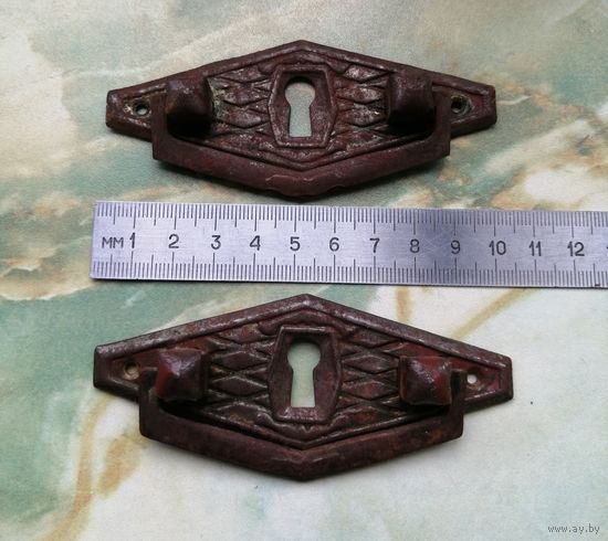 Ручки старинные мебельные