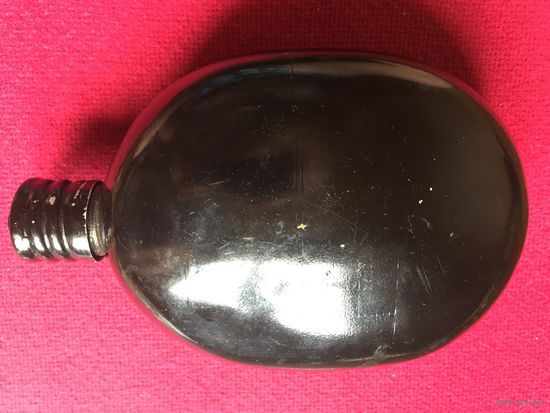 Фляга армейская 1992 г. Черная.