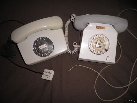 Дисковый телефон 2 шт.FE TAP 791 и VEB ГДР,времён СССР.С рубля.