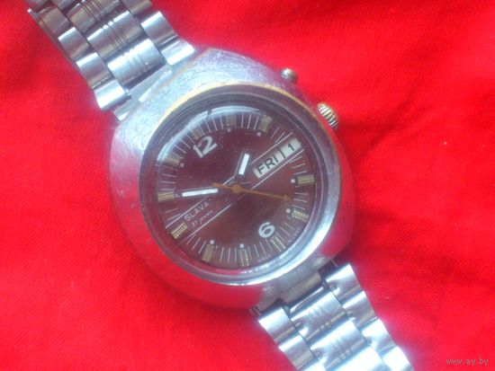 Часы КОСАЯ СЛАВА 2427 из СССР 1970-х с БРАСЛЕТОМ