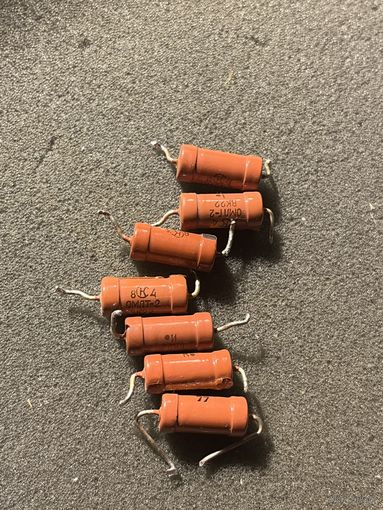 Резистор 220 Ом, МЛТ-2 (цена за 1шт)